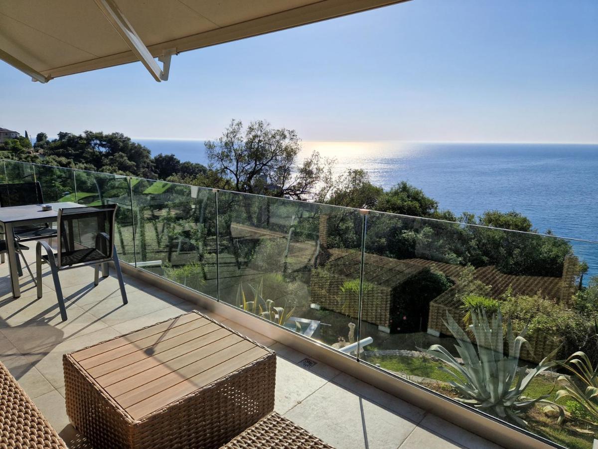 Villa Olivia Pentátion Екстериор снимка