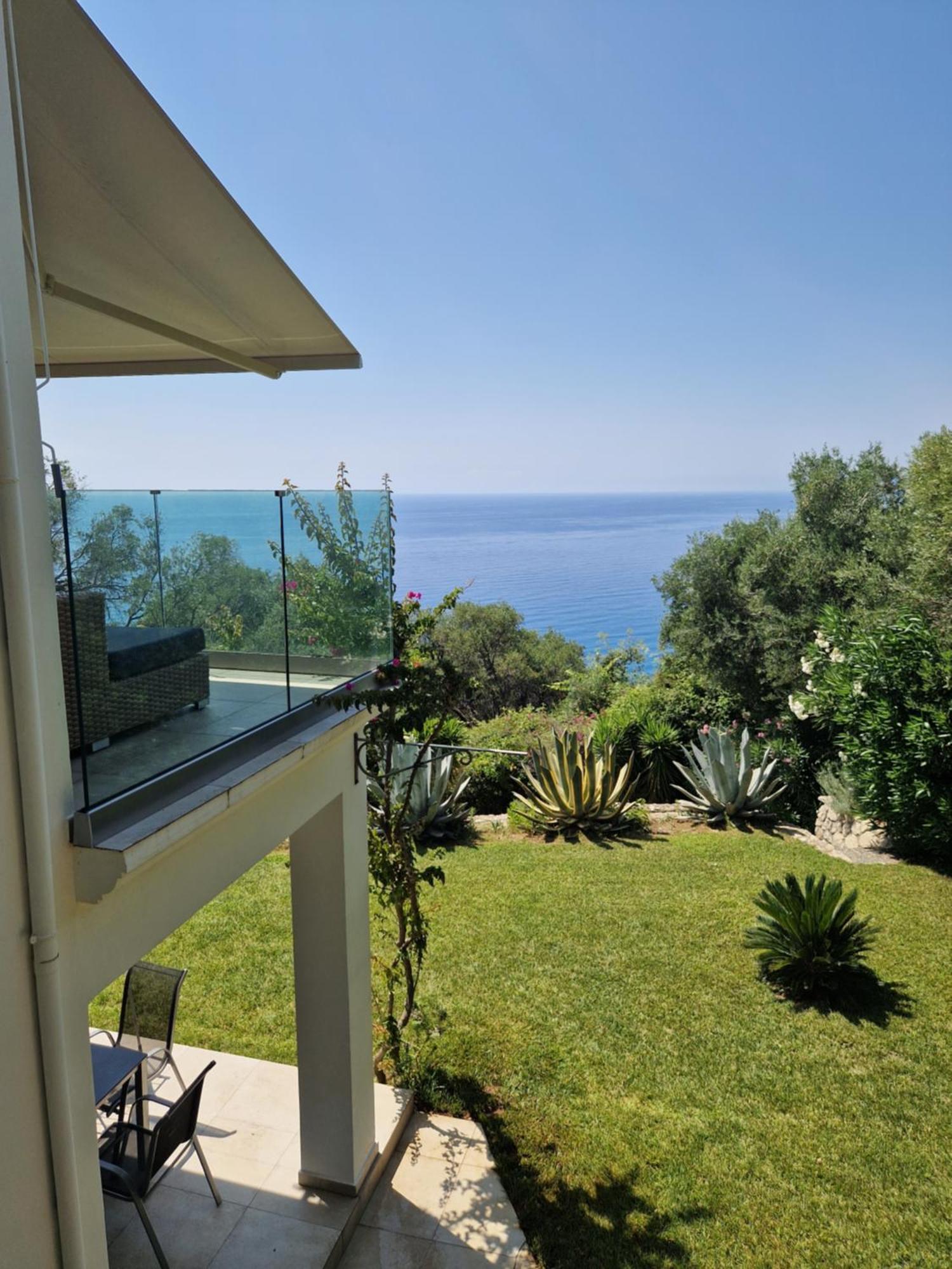 Villa Olivia Pentátion Екстериор снимка