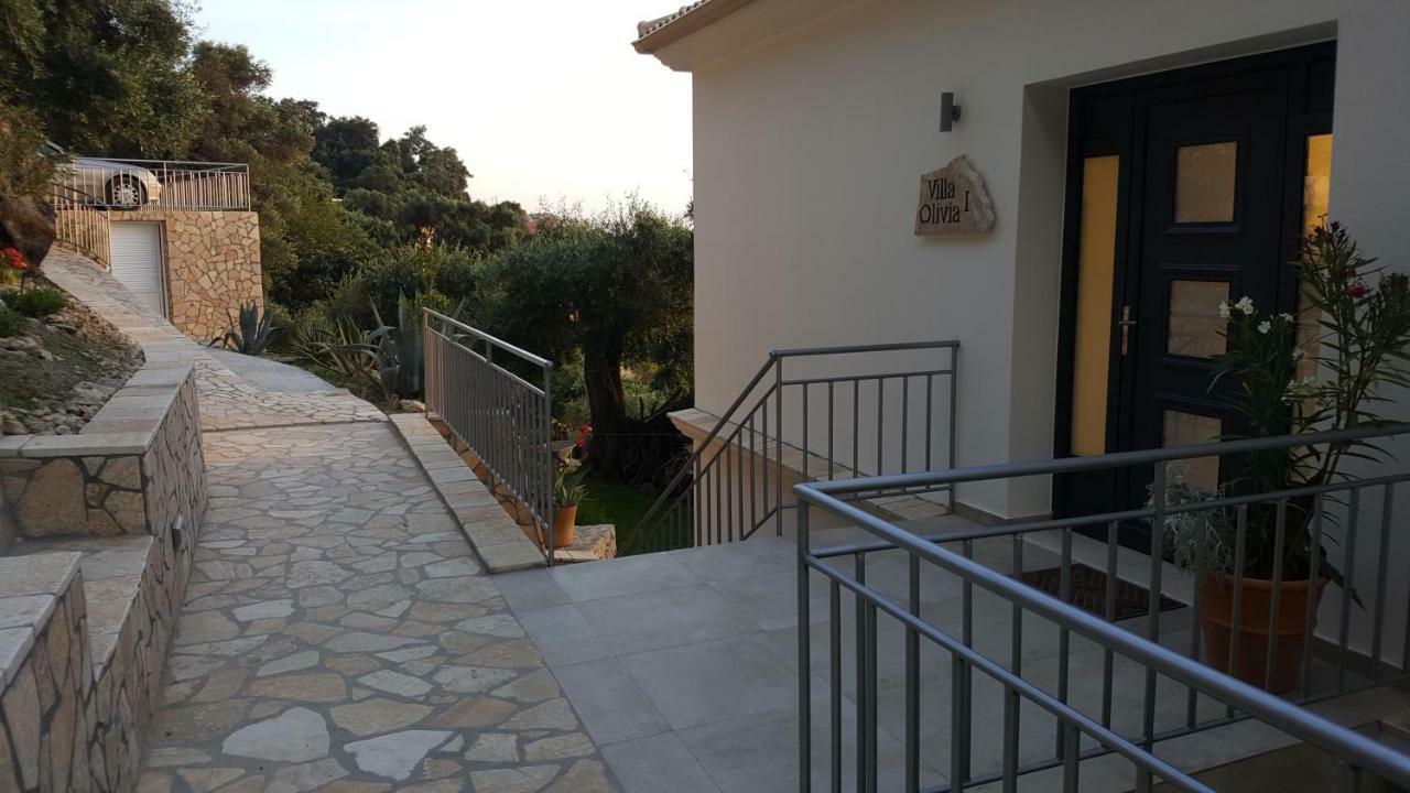 Villa Olivia Pentátion Екстериор снимка
