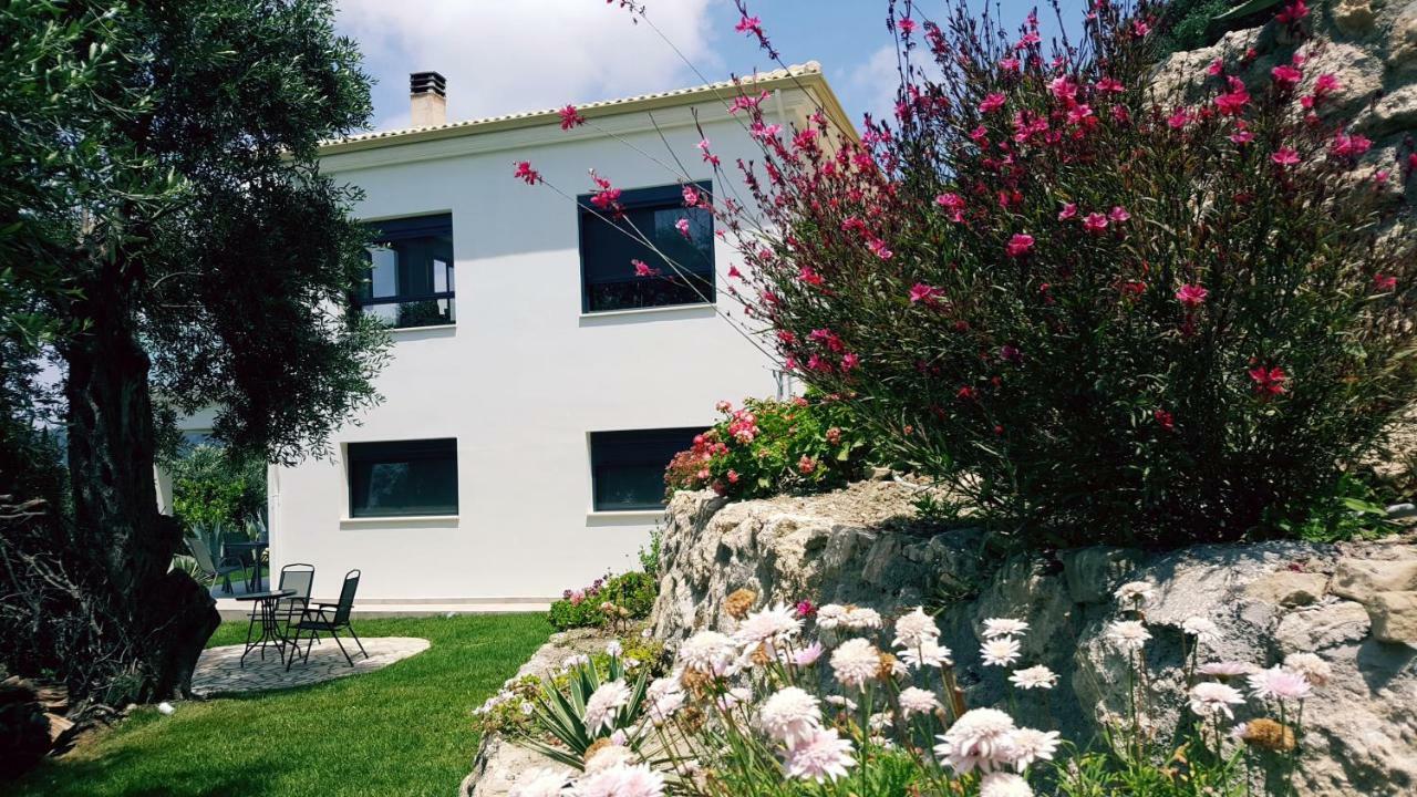 Villa Olivia Pentátion Екстериор снимка