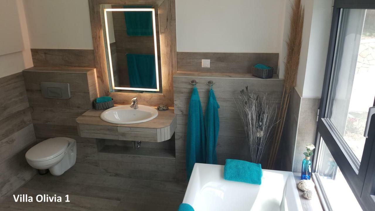 Villa Olivia Pentátion Екстериор снимка