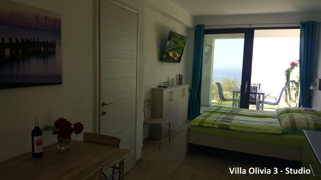 Villa Olivia Pentátion Екстериор снимка